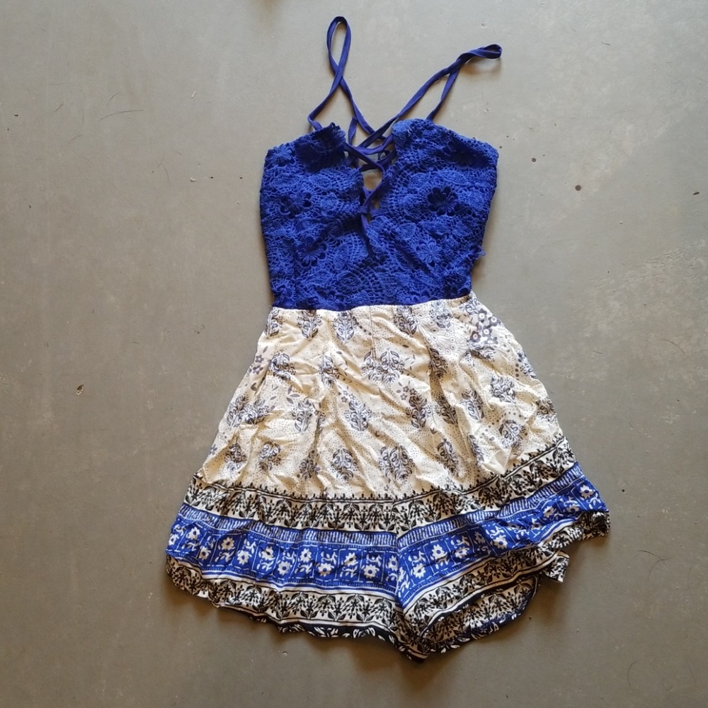 Size small lace up romper